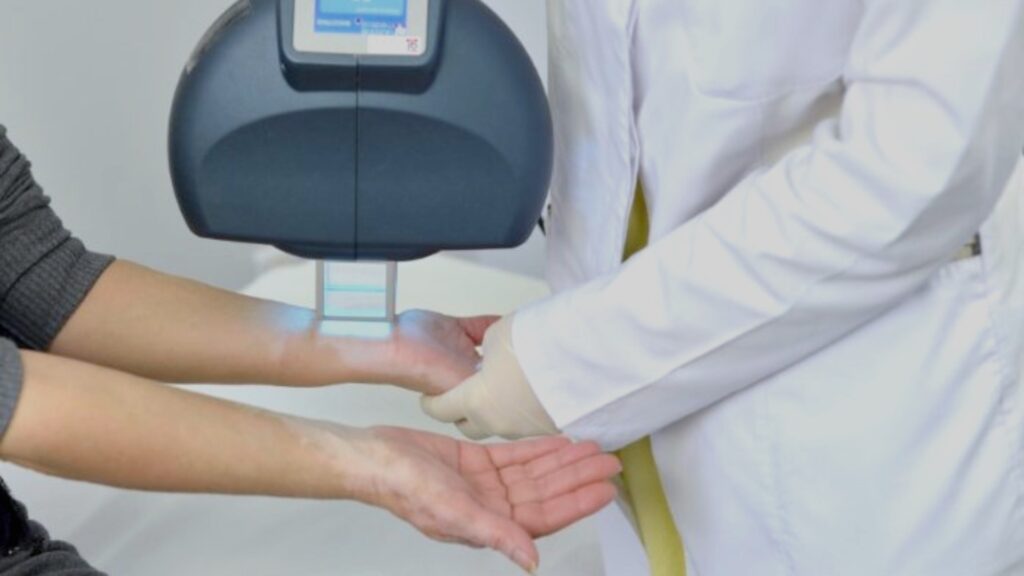Living with vitiligo can feel overwhelming, but advancements in dermatology offer safe, non-invasive solutions to restore skin pigmentation. One of the most effective treatments available today is phototherapy—a science-backed approach that has helped thousands of patients regain confidence in their skin.
At Stuti Vitiligo Clinic, we specialize in targeted UV-based phototherapy, offering personalized care that delivers real results. Let’s explore how this treatment works and what you can expect.
